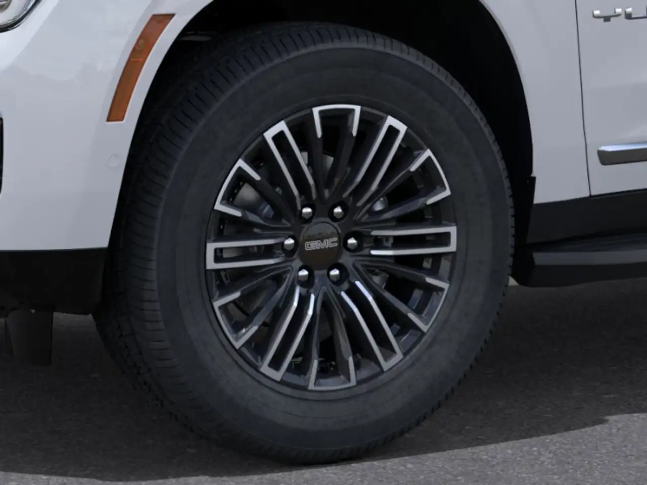 GMC Yukon photo GMC Yukon