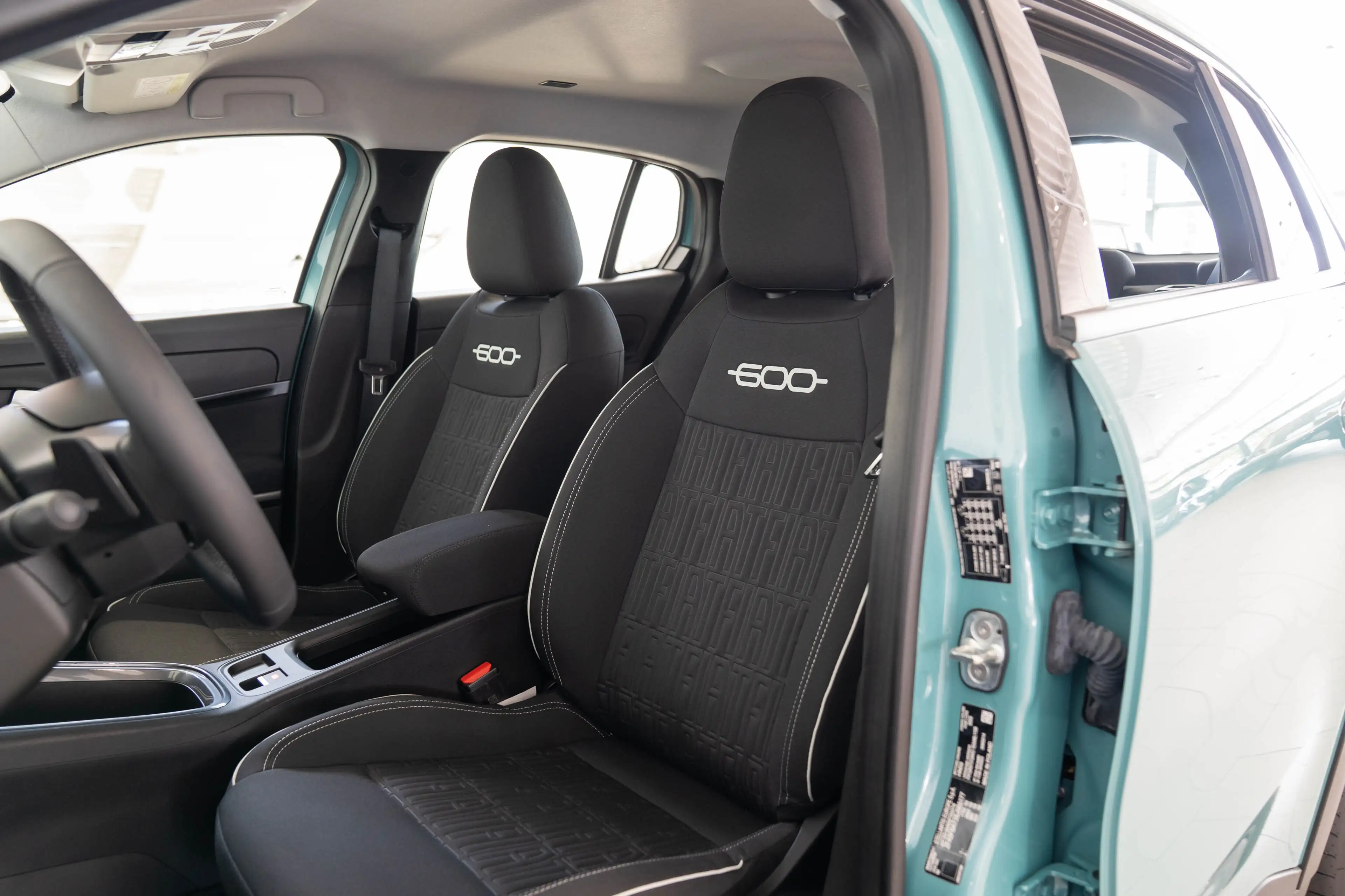Fiat 600 1.2 Hybrid Urban | Camera | Climate Controle | Nav — photo 13