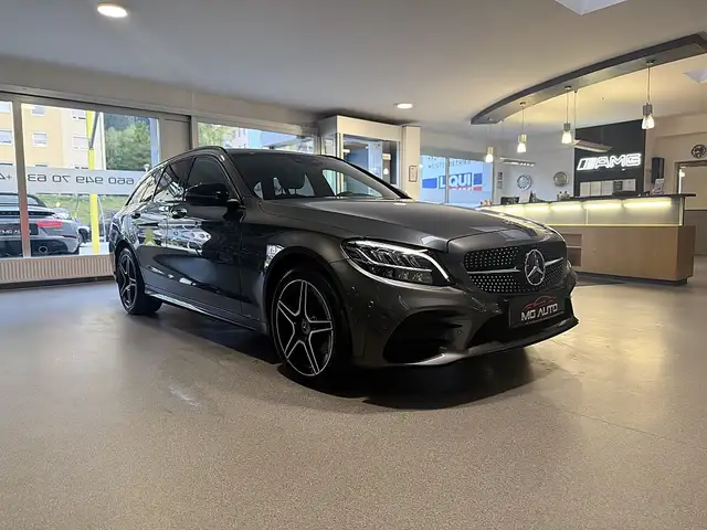 Mercedes-Benz C-Class view 8