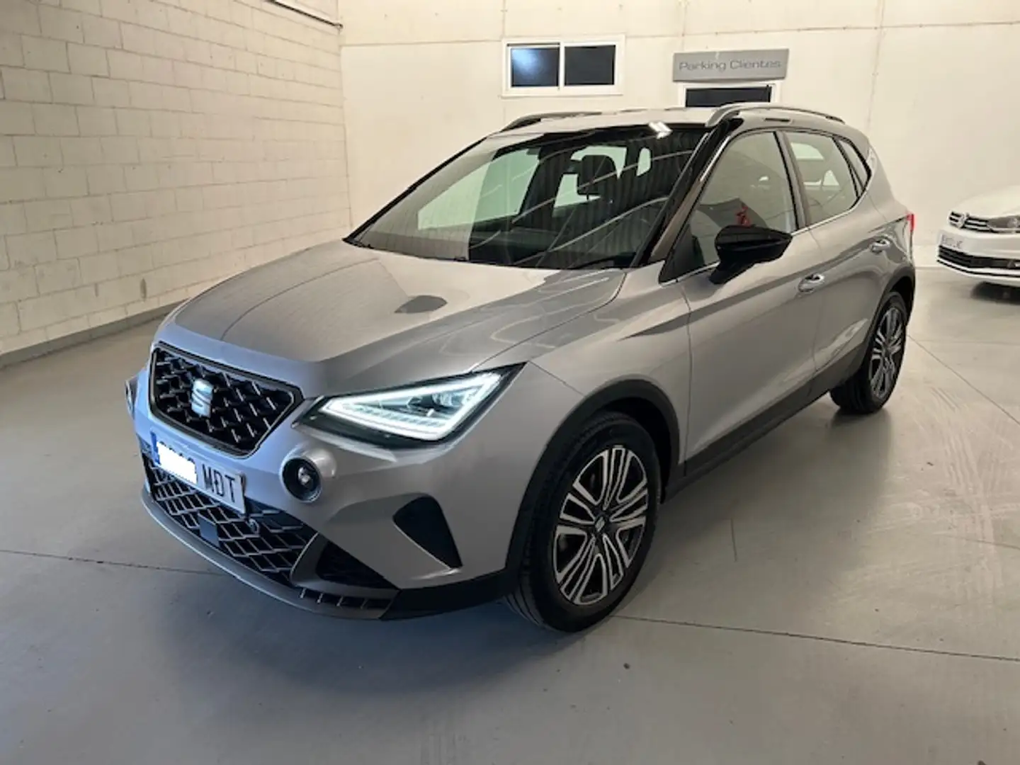 SEAT Arona 1.0 TSI S&S FR XM 110 Grigio - 1