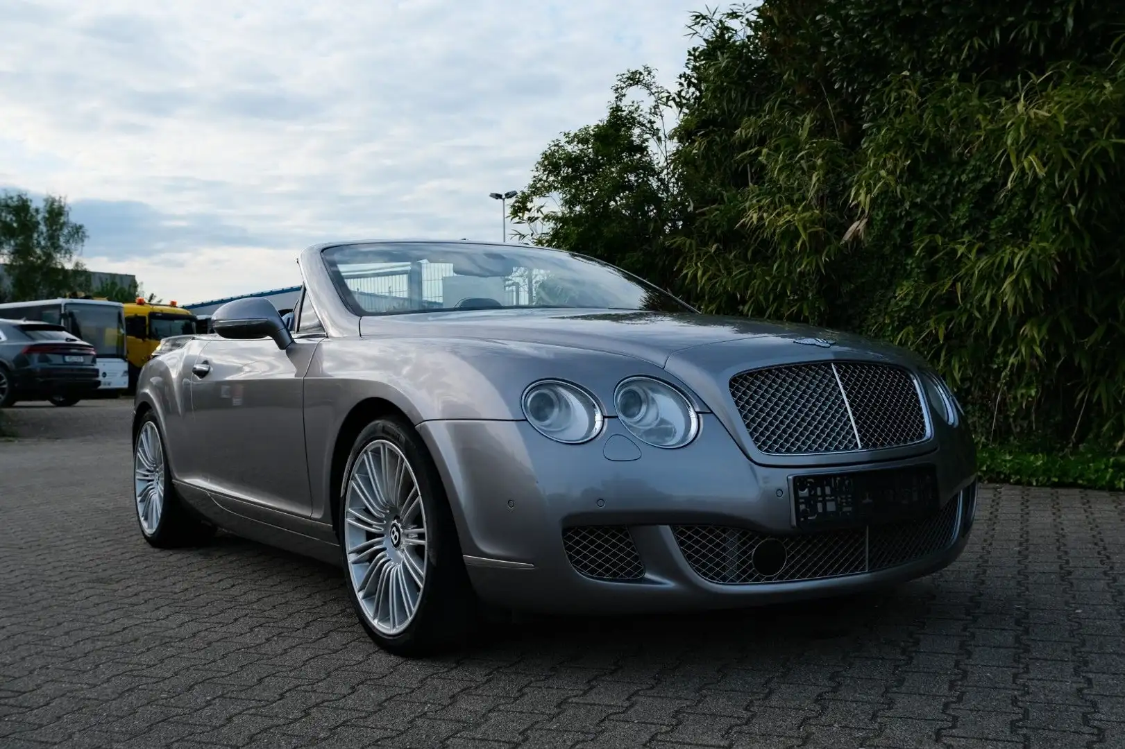 Bentley Continental GTC Speed 6,0 W12 Szürke - 2