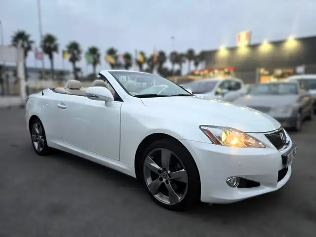 Lexus IS 250 C Luxury Aut.