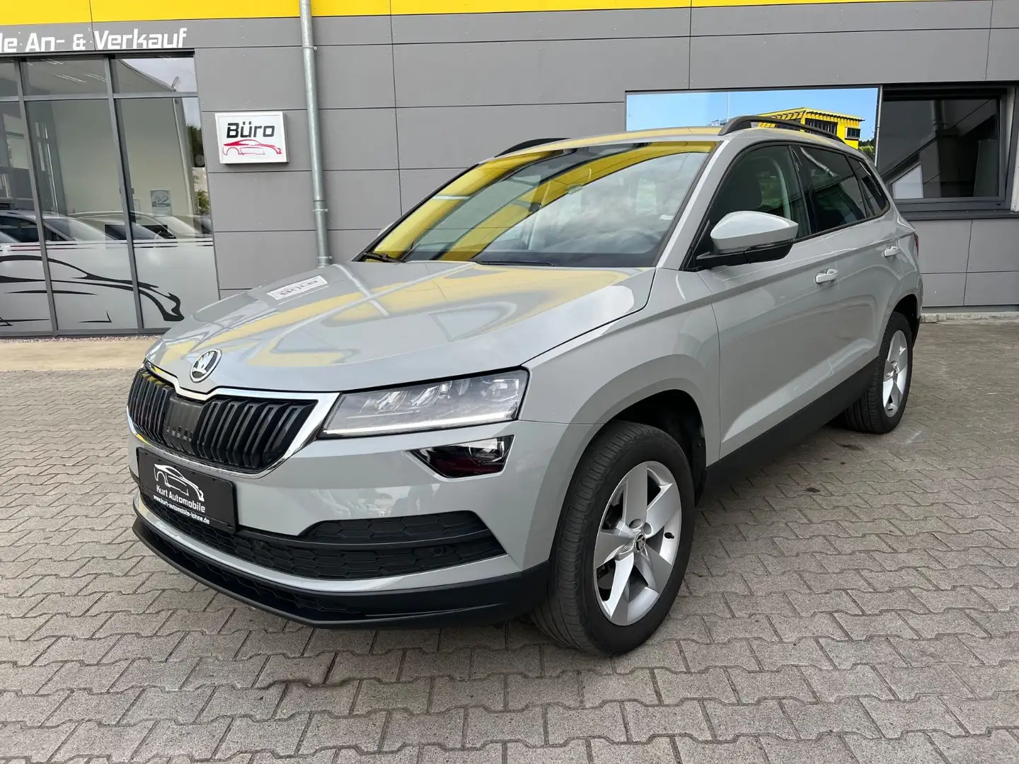 Skoda Karoq Ambition/LED/SHZ/CARPLAY/AHK/TEMP* Gris - 2