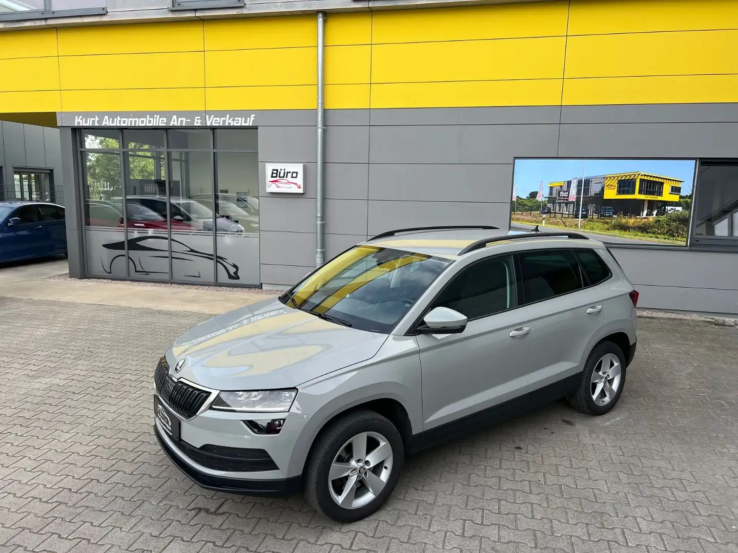 Skoda Karoq Ambition/LED/SHZ/CARPLAY/AHK/TEMP* Gris - 1