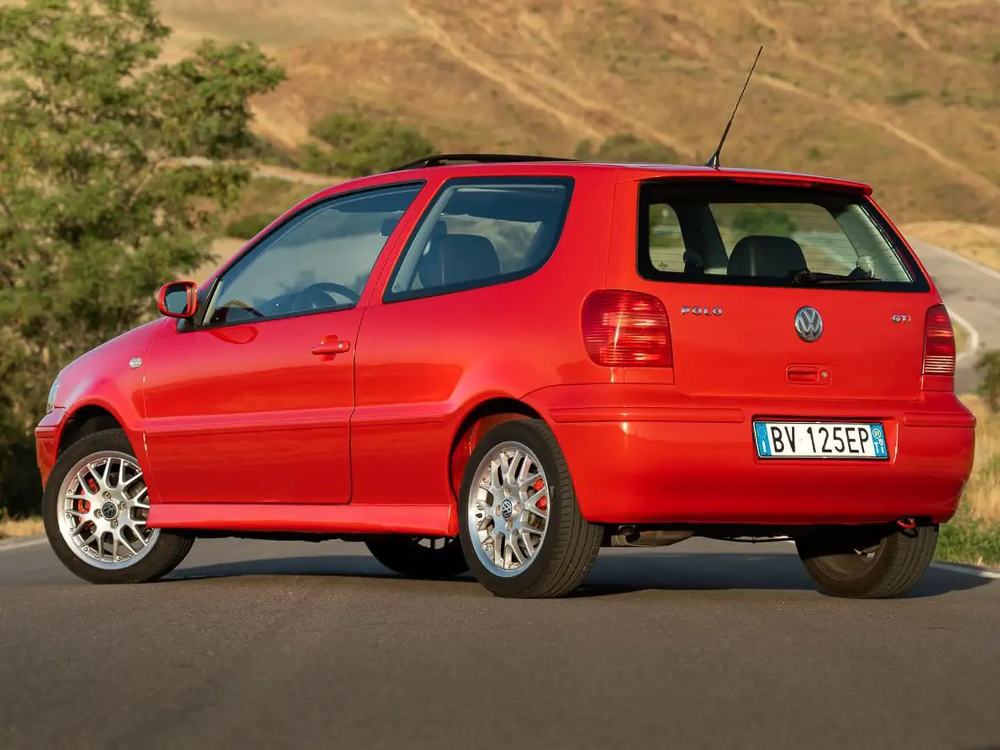 Volkswagen Polo GTI Polo III 1999 3p 1.6 Red - 2