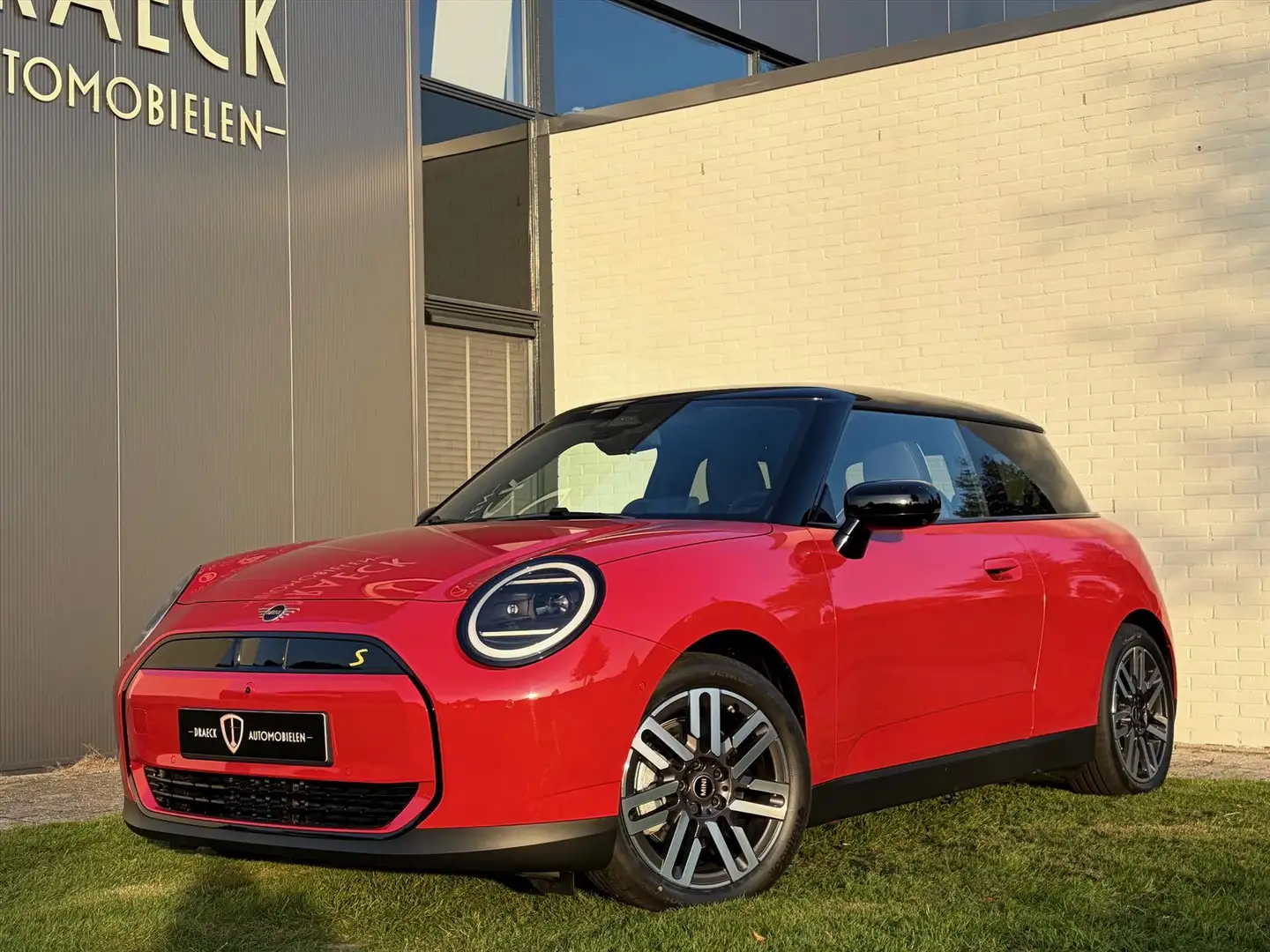 MINI Cooper SE Mini (j01) Cooper XL Rouge - 1