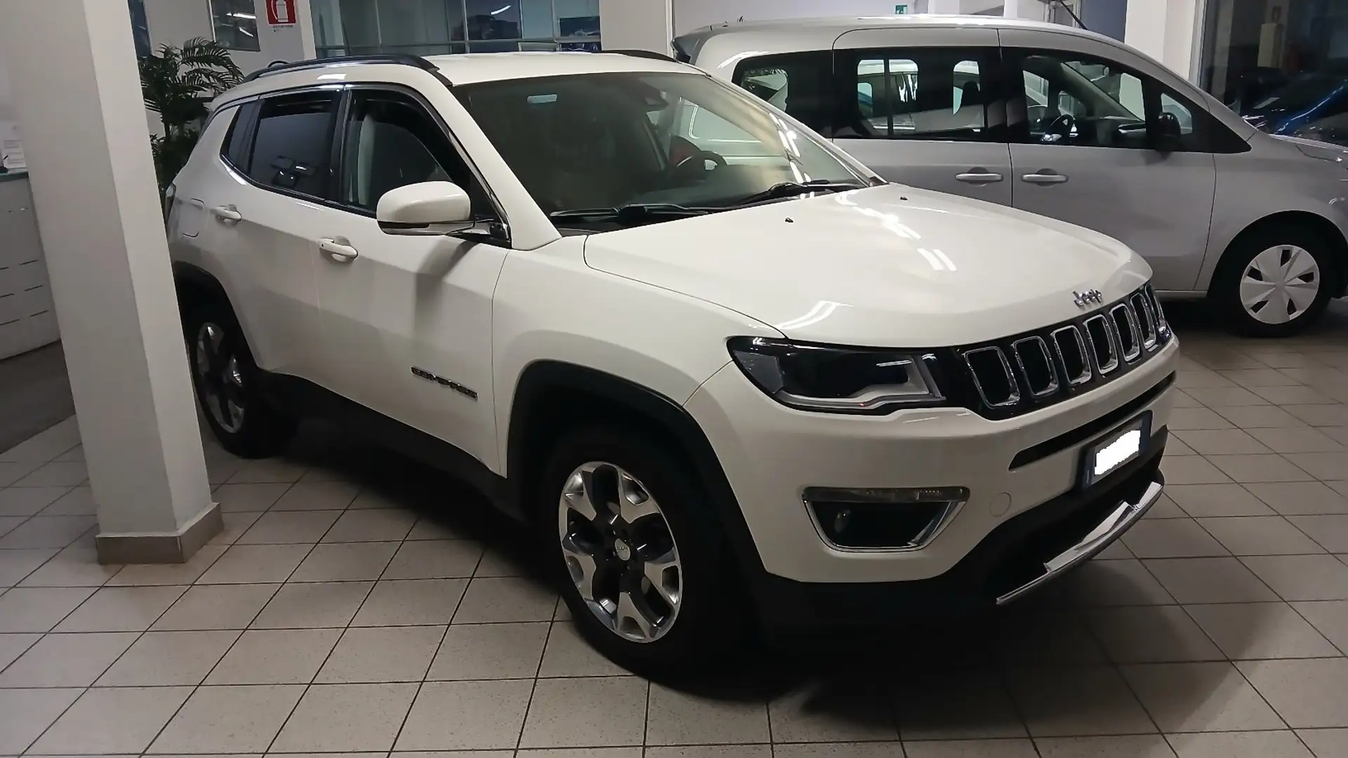 Jeep Compass Compass 1.4 m-air Limited 2wd 140cv my19 Blanc - 1