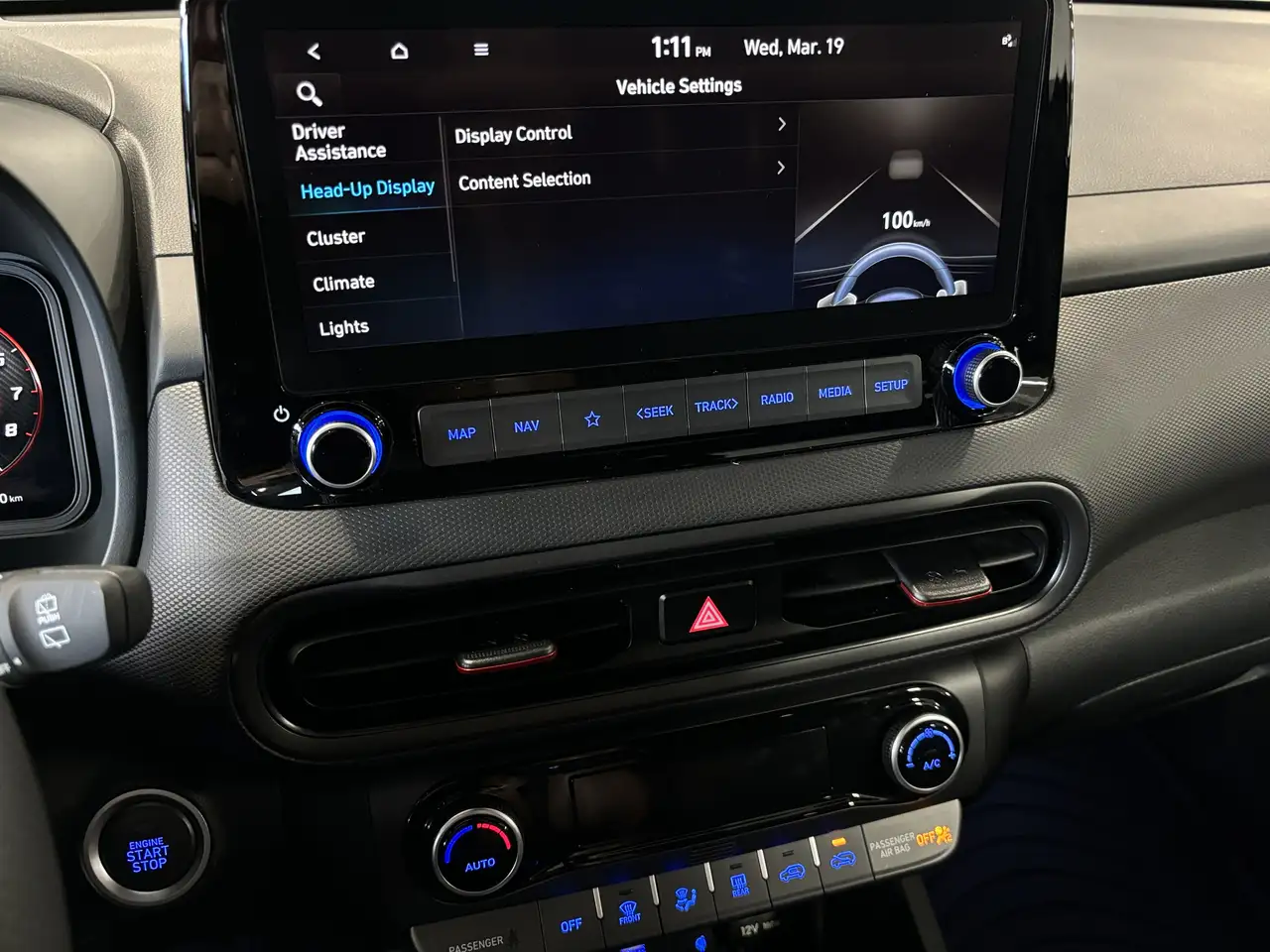 Hyundai KONA снимка Hyundai KONA