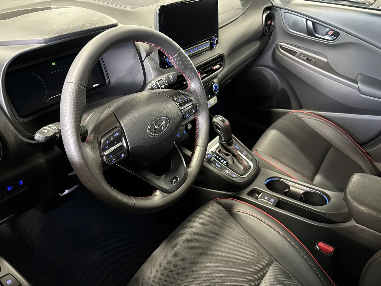 Hyundai KONA снимка Hyundai KONA