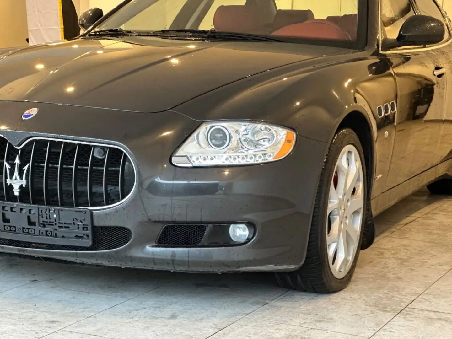 Maserati Quattroporte V8*1HD*19.000Km! MWST19% BUY NETTO! Zwart - 1