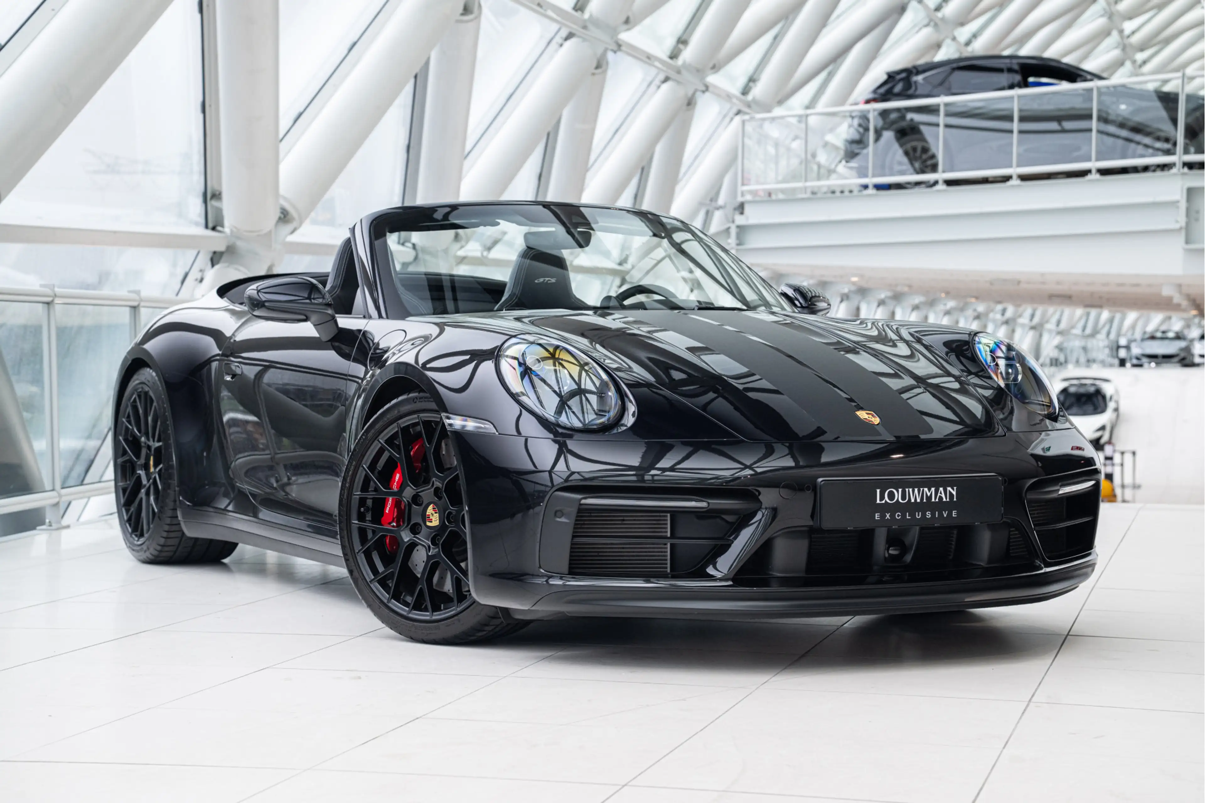 Porsche 992 Cabrio 3.0 Carrera 4 GTS | Sportuitlaat | Sportsto
