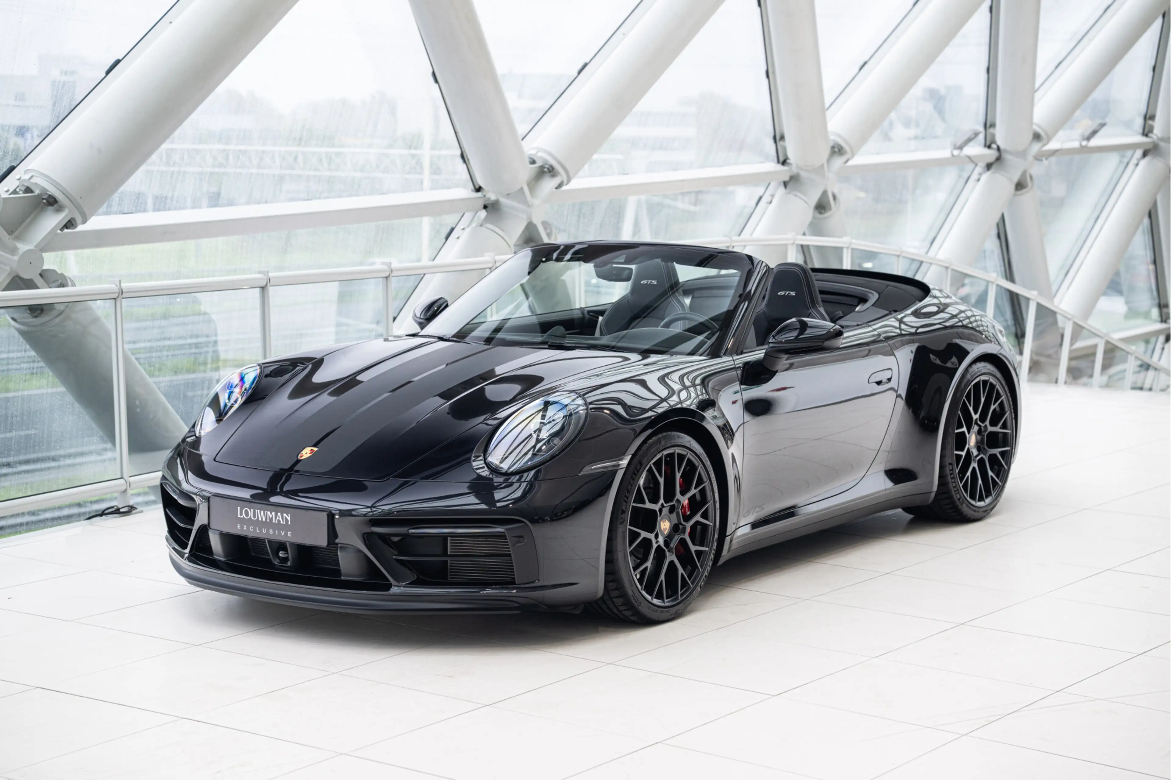 Porsche 992 Cabrio 3.0 Carrera 4 GTS | Sportuitlaat | Sportsto — photo 2