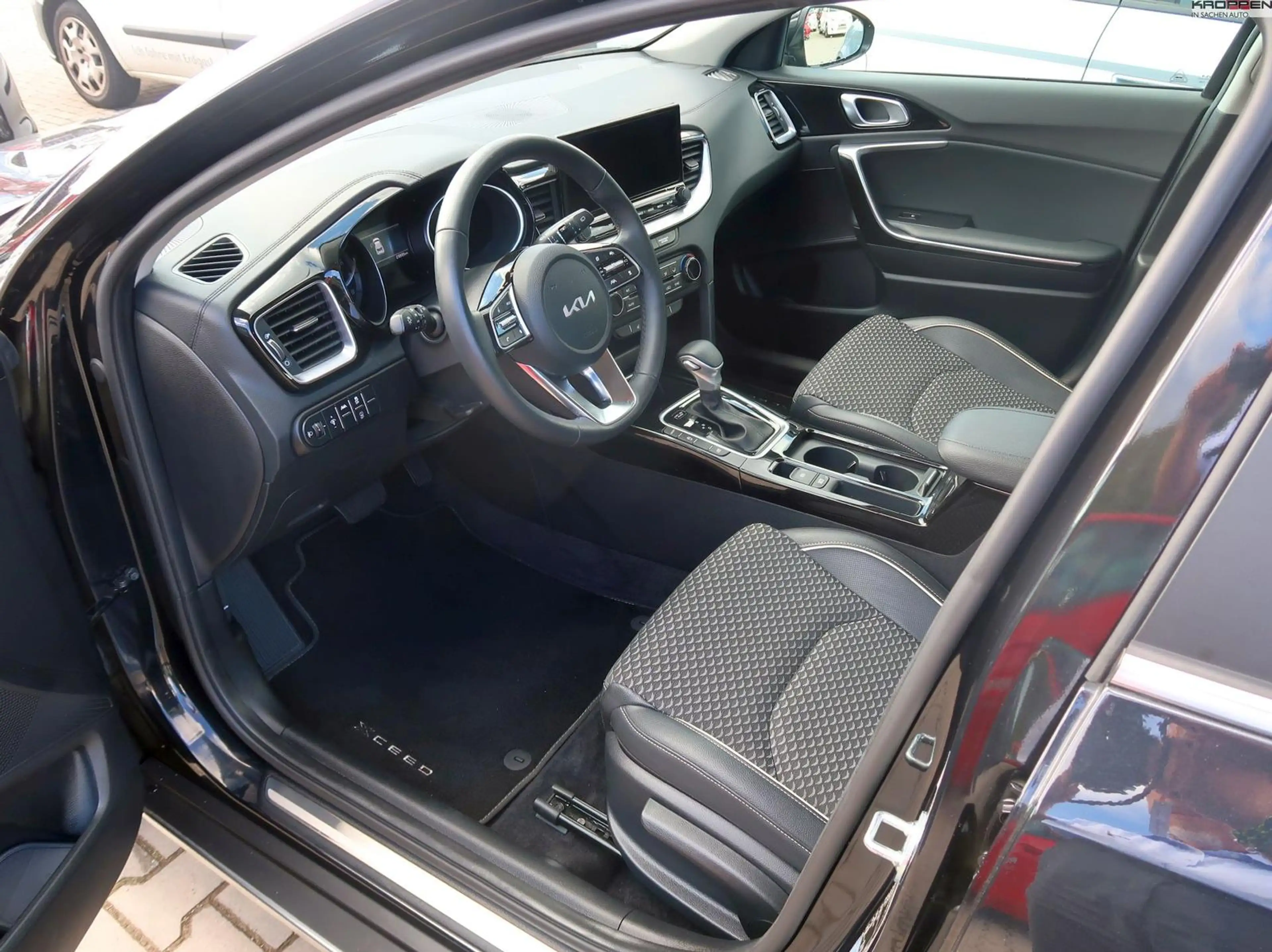 Kia XCeed Vision DCT7 Komf. Navi M+S-Allw. — photo 4