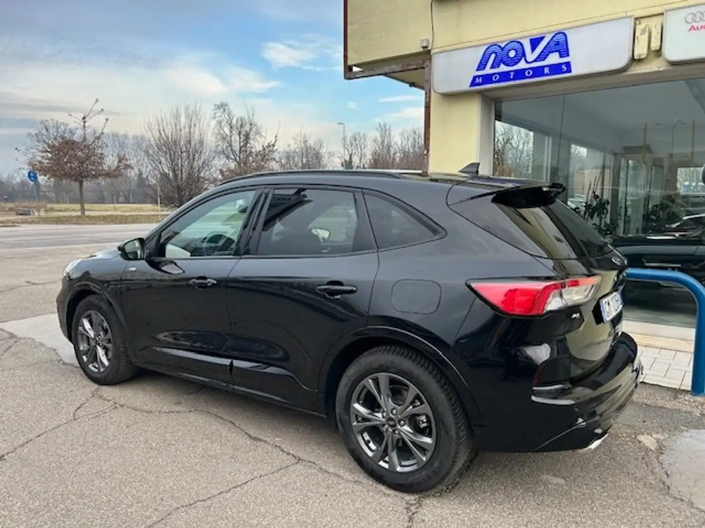 Ford Kuga Kuga 1.5 ecoboost ST-Line 2wd 150cv 1 PROPIETARIO Negro - 2