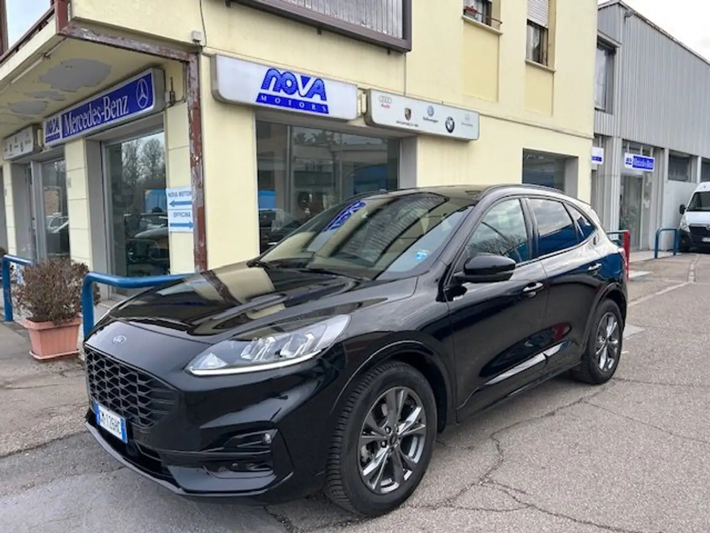 Ford Kuga Kuga 1.5 ecoboost ST-Line 2wd 150cv 1 PROPIETARIO Negro - 1