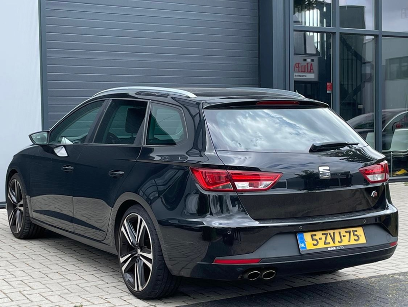 SEAT Leon ST 1.4 TSI ACT FR Dynamic / LUXE / CRUISE / — photo 8