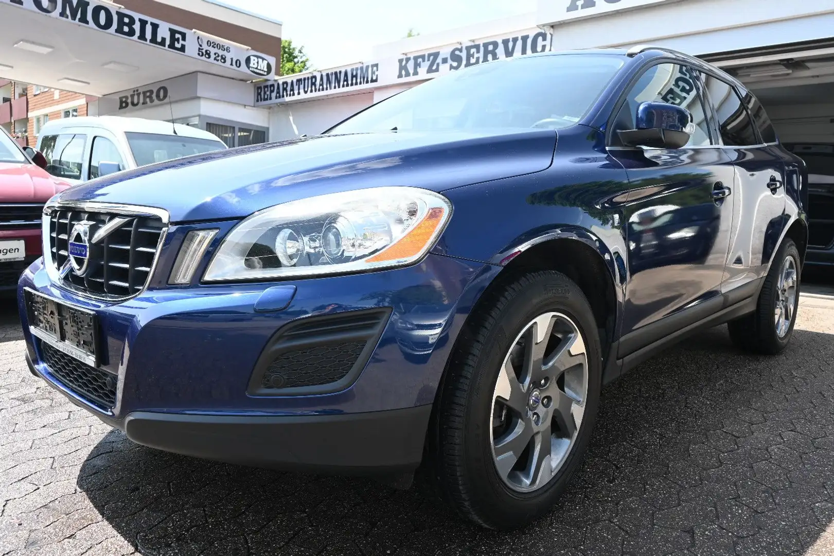 Volvo XC60 Ocean Race Drive*Leder*Xenon*PDC Blau - 1