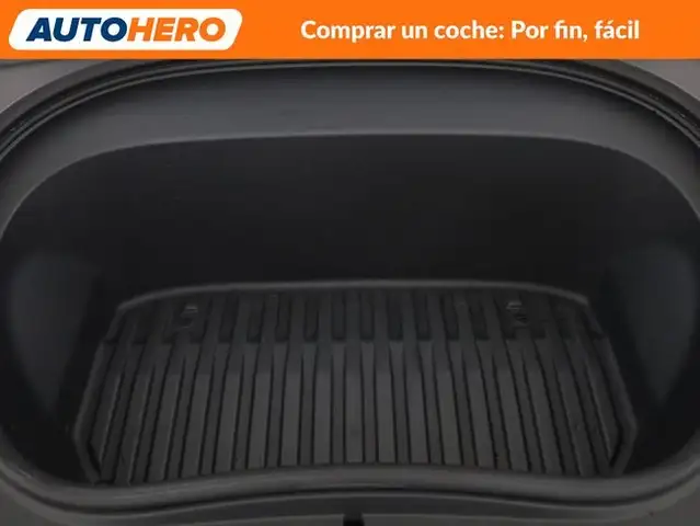 Tesla Model 3 view 23