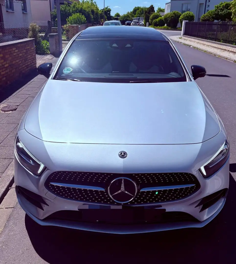 Mercedes-Benz A 250 4Matic 7G-DCT AMG Line Сірий - 2