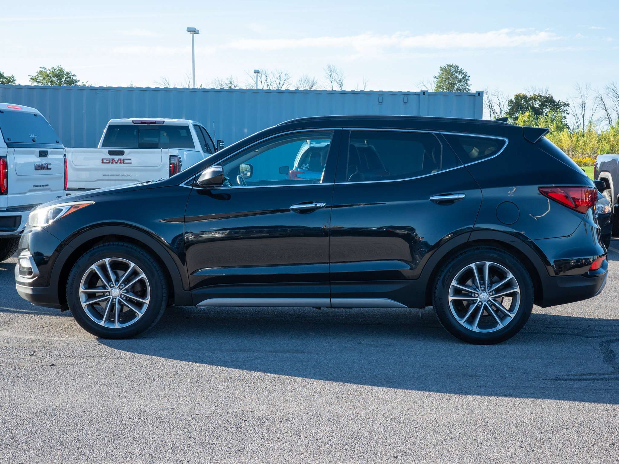 2017 Hyundai Santa Fe SE - Sun/Moonroof | Keyless Start — снимка 1