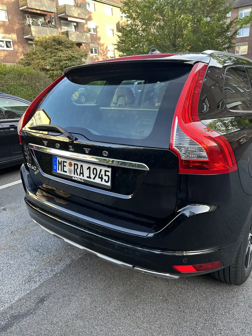 Volvo XC60 Ocean Race  D4 Schwarz - 1