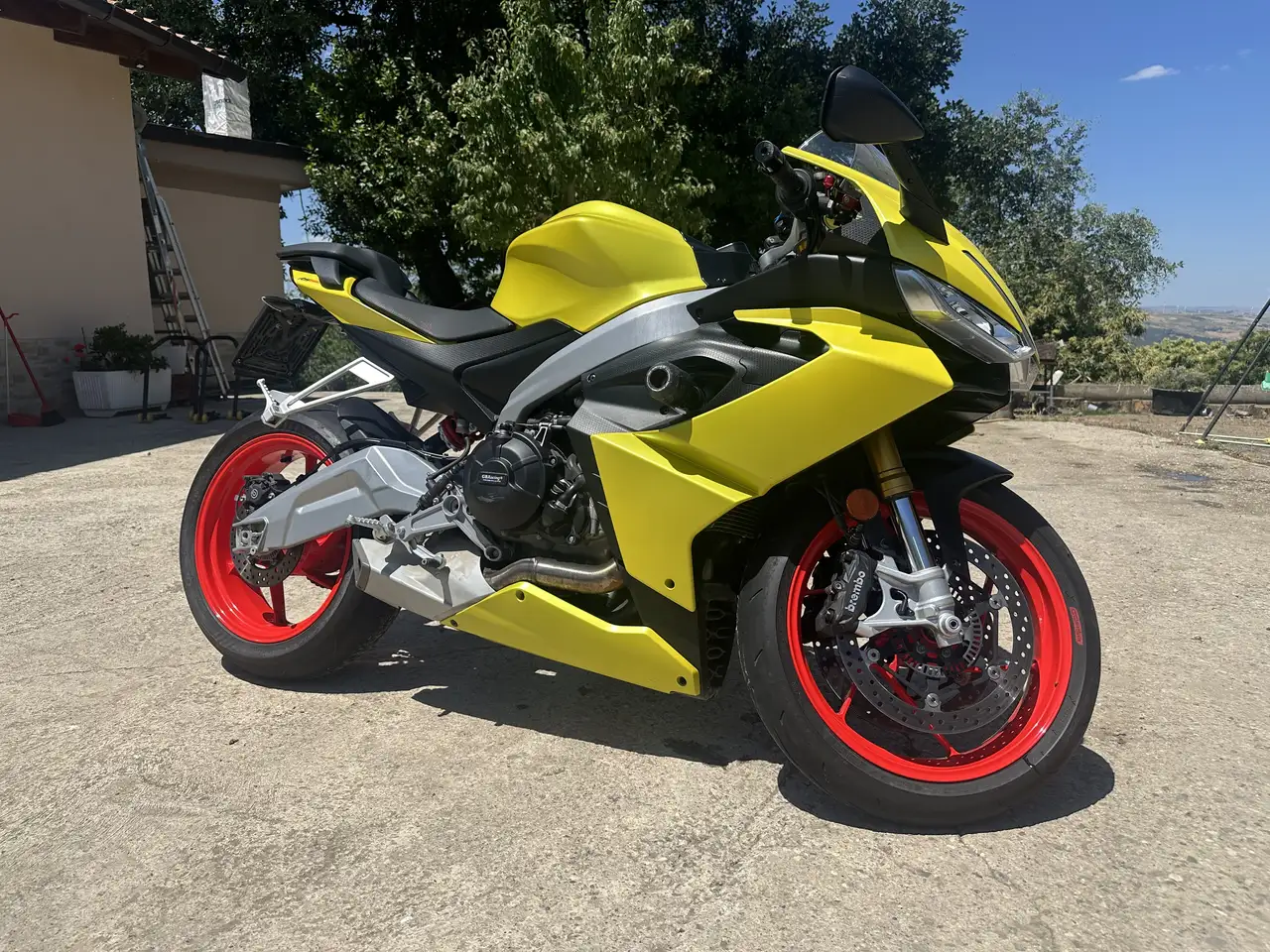 Aprilia RS 660