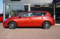 Toyota Auris 1.8 Hybrid Executive | Automaat | Clima | Camera | Rot - thumbnail 2