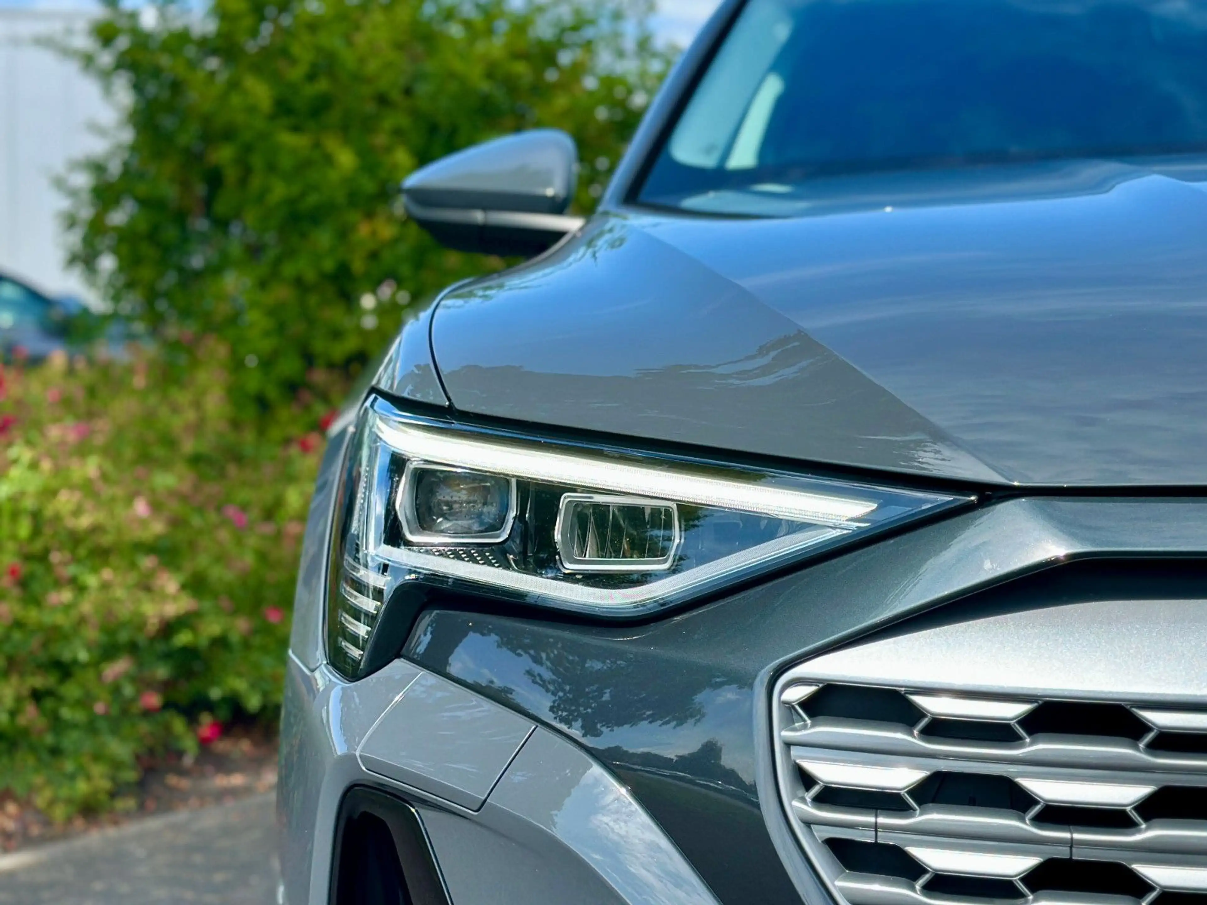 Audi Q8 e-tron 50 qu advanced AHK KAMERA TOUR/STADT — photo 3