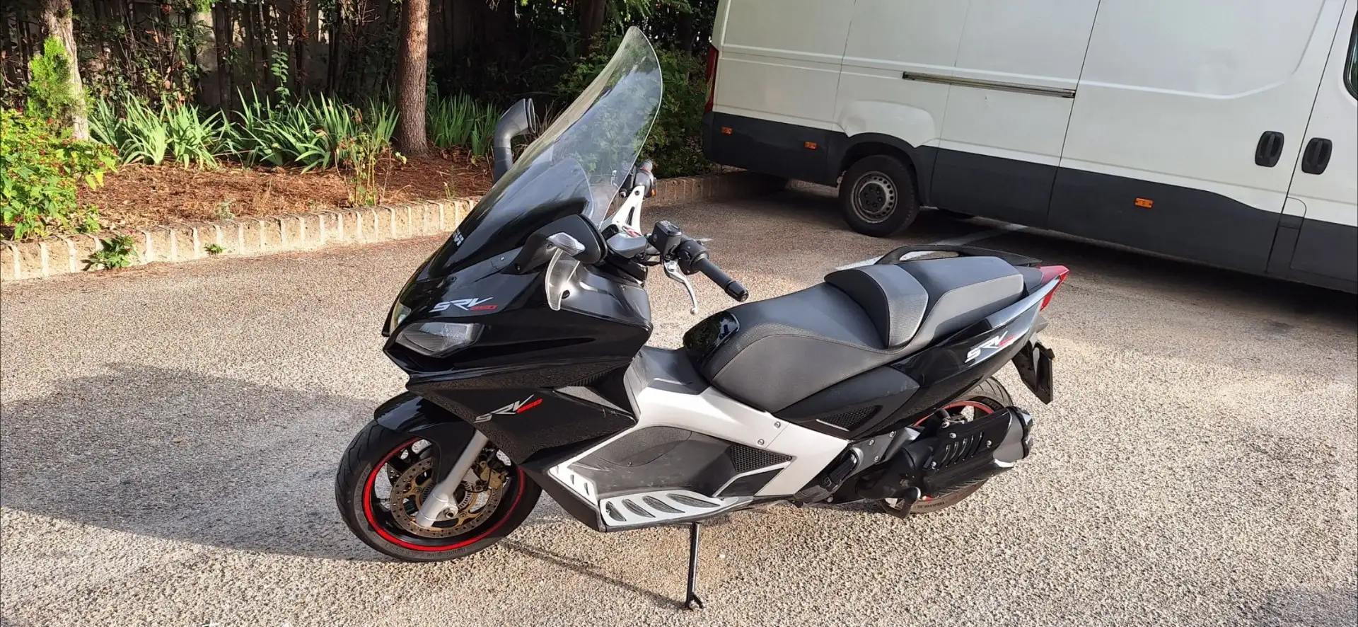 Aprilia SRV 850 Nero - 1