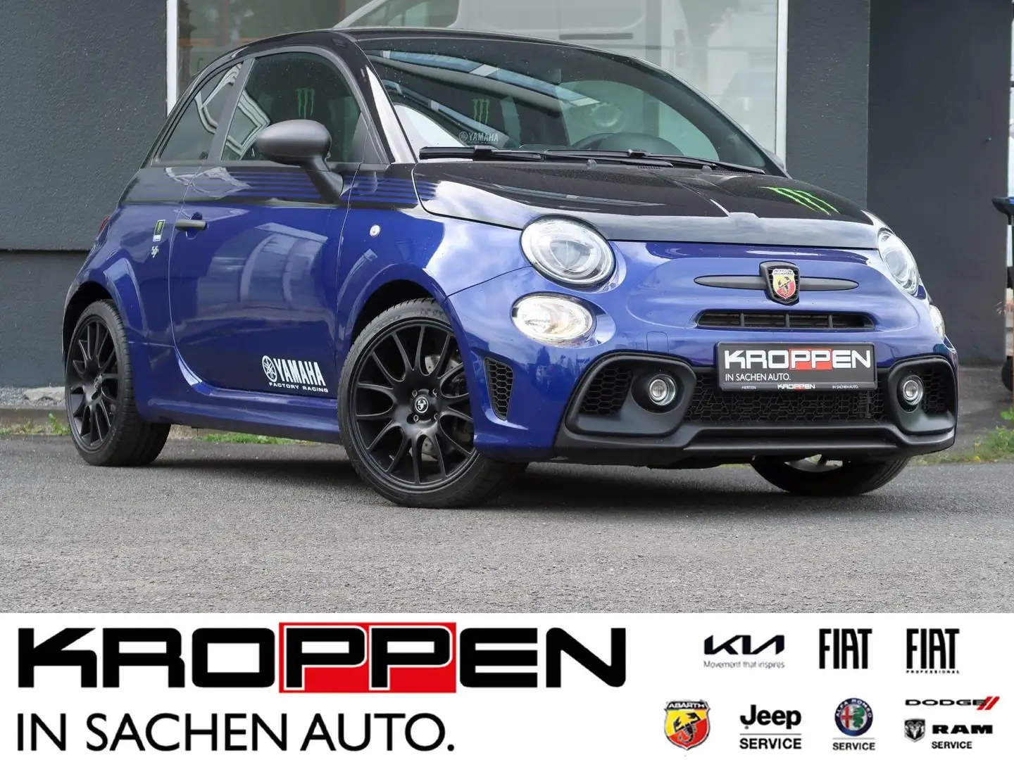 Abarth 595 Monster Energy Yamaha Limited Edition 2000 Pieces Blau - 1