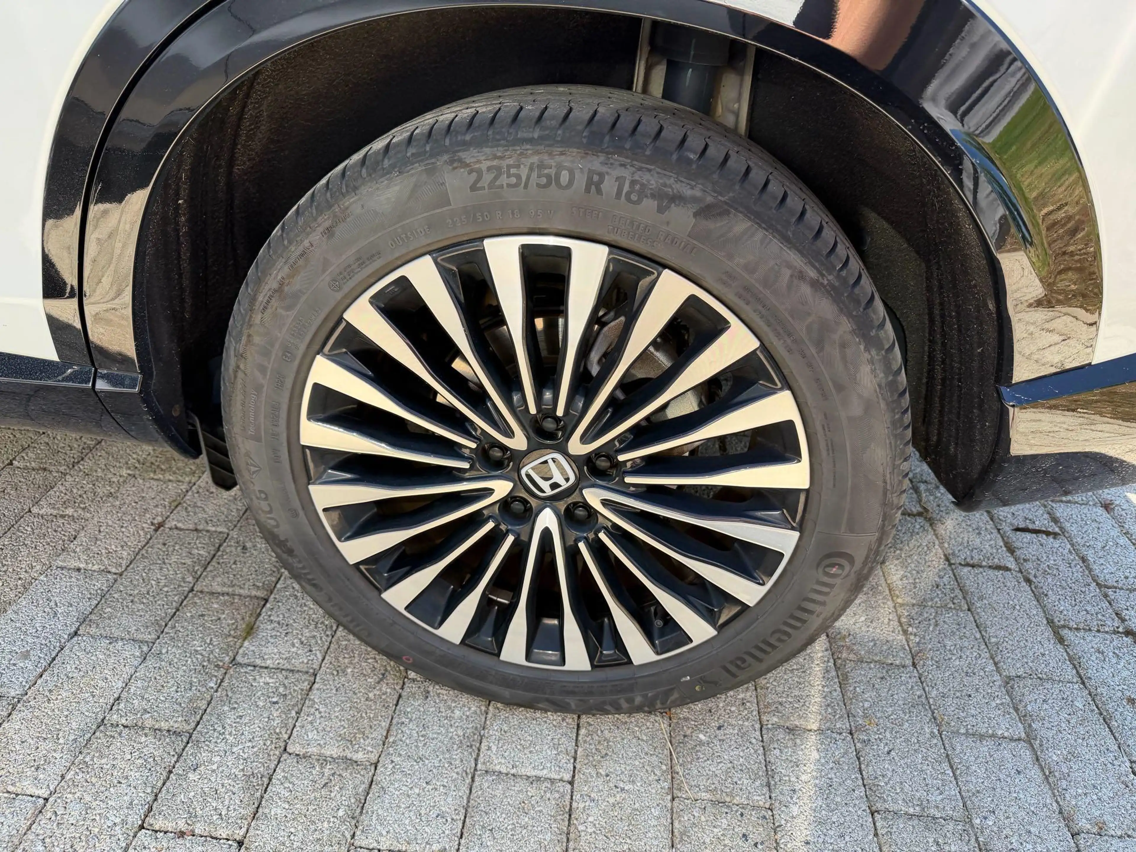 Honda e:Ny1 BEV 68.8kWh 150kW Advance — photo 8