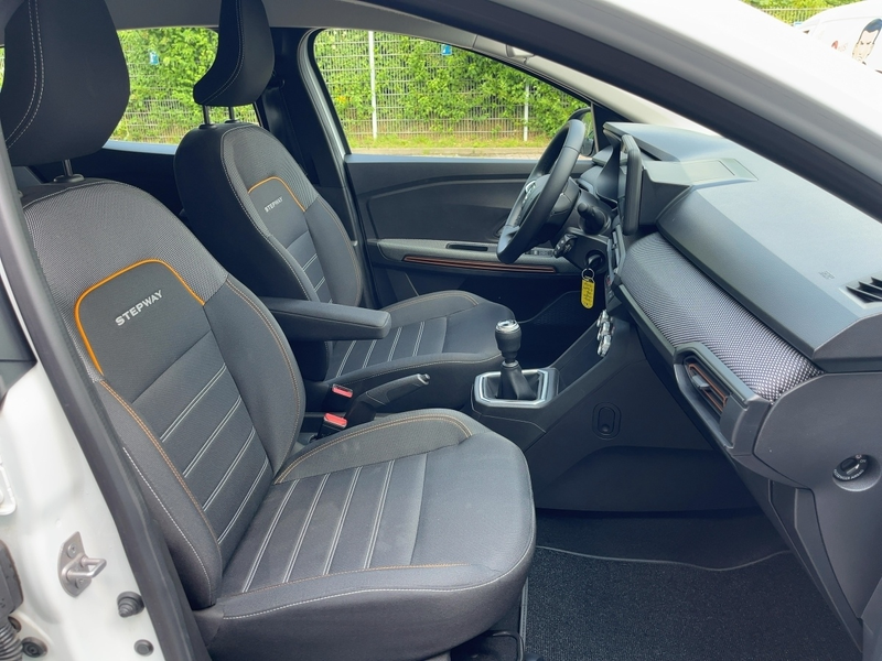 Dacia Sandero Stepway Comfort TCe 100 ECO-G+GJR+KAMERA+NAVI+ — photo 11