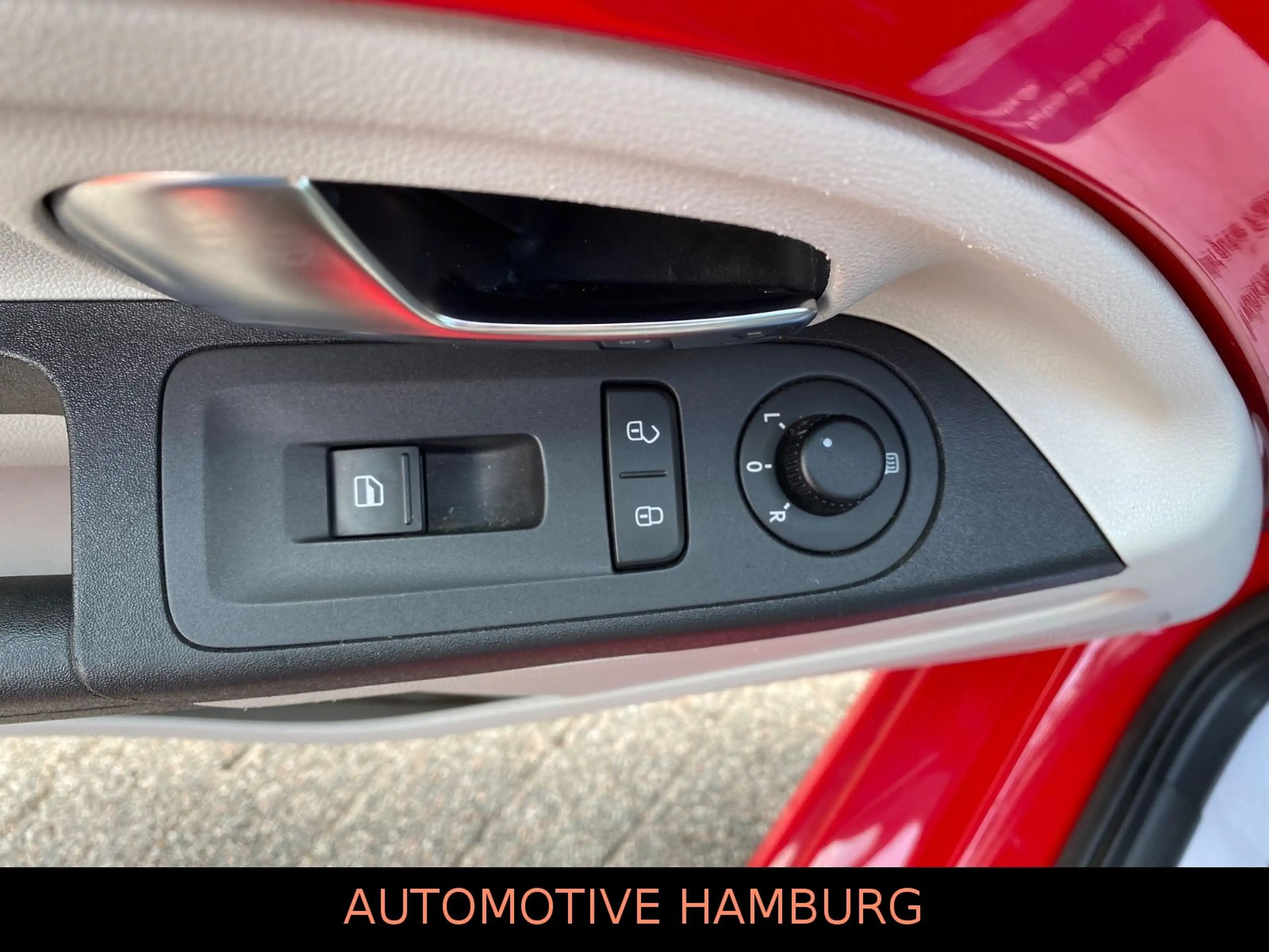 SEAT Mii Style Salsa*Klima*ZV/FB*5-trg.*Allwetterreif — photo 13