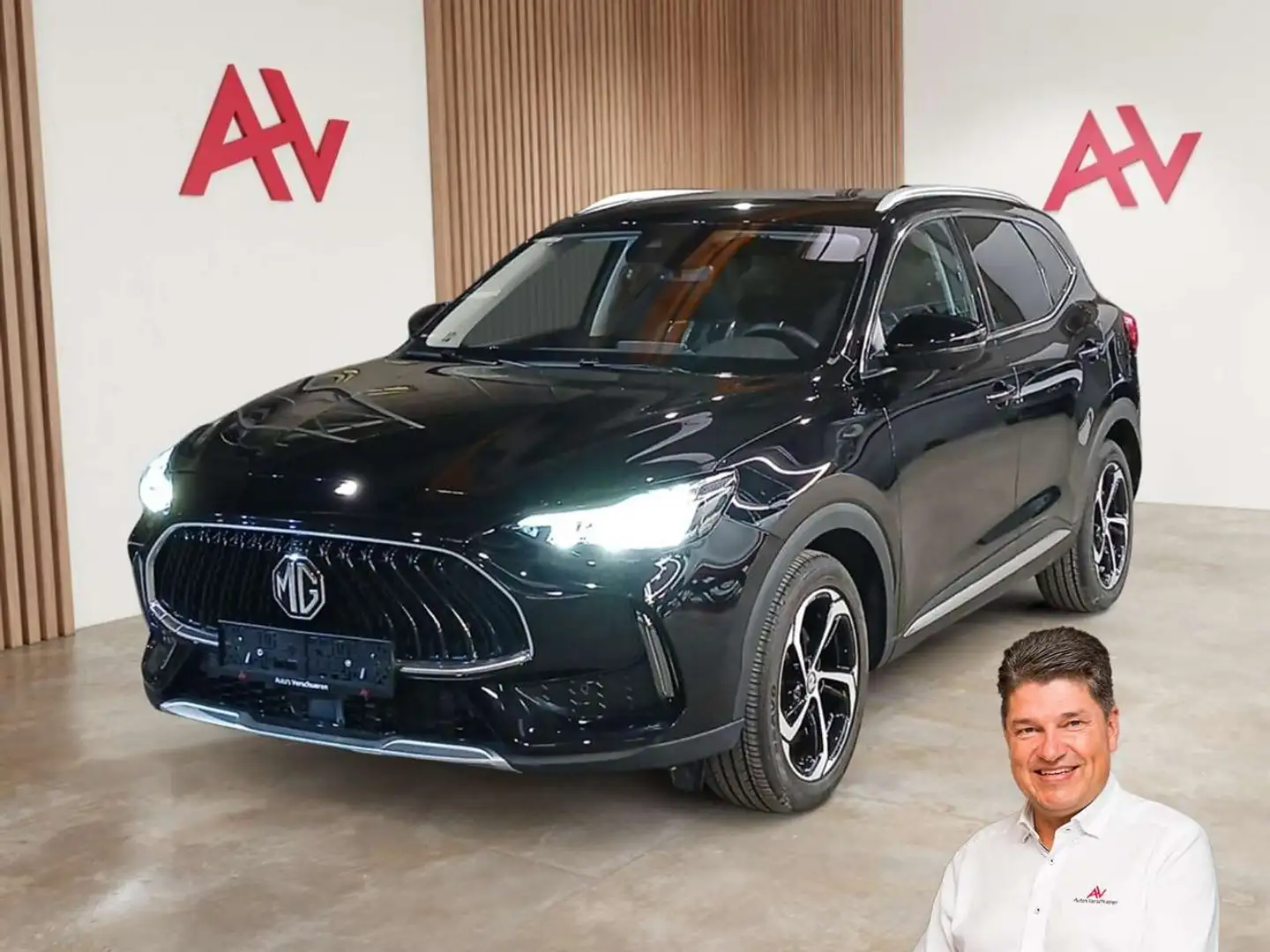 MG HS 1.5 T-GDi Luxury AT ** 360 Cam Pano  ACC Noir - 1