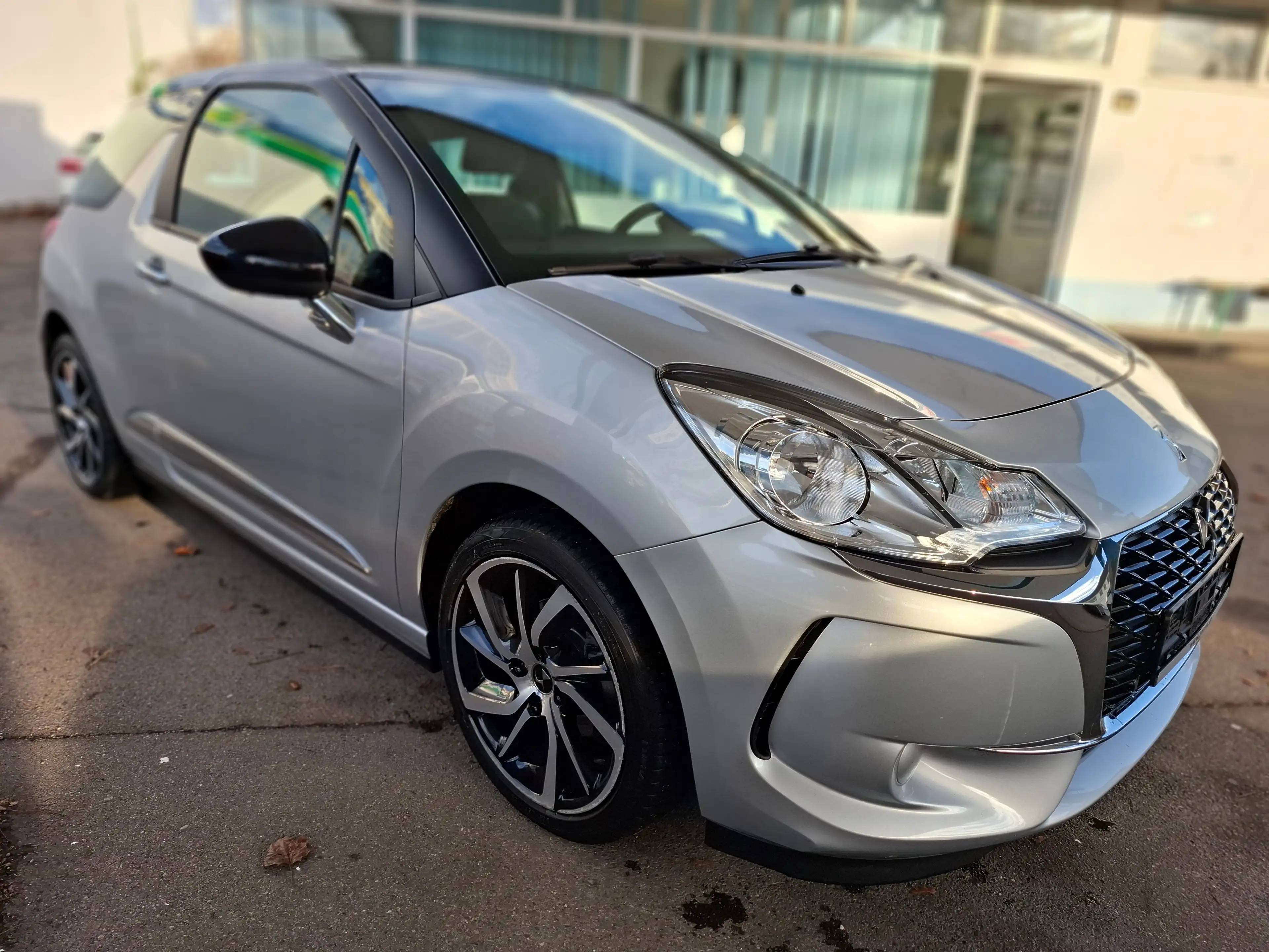 DS Automobiles DS 3 So Chic — photo 5