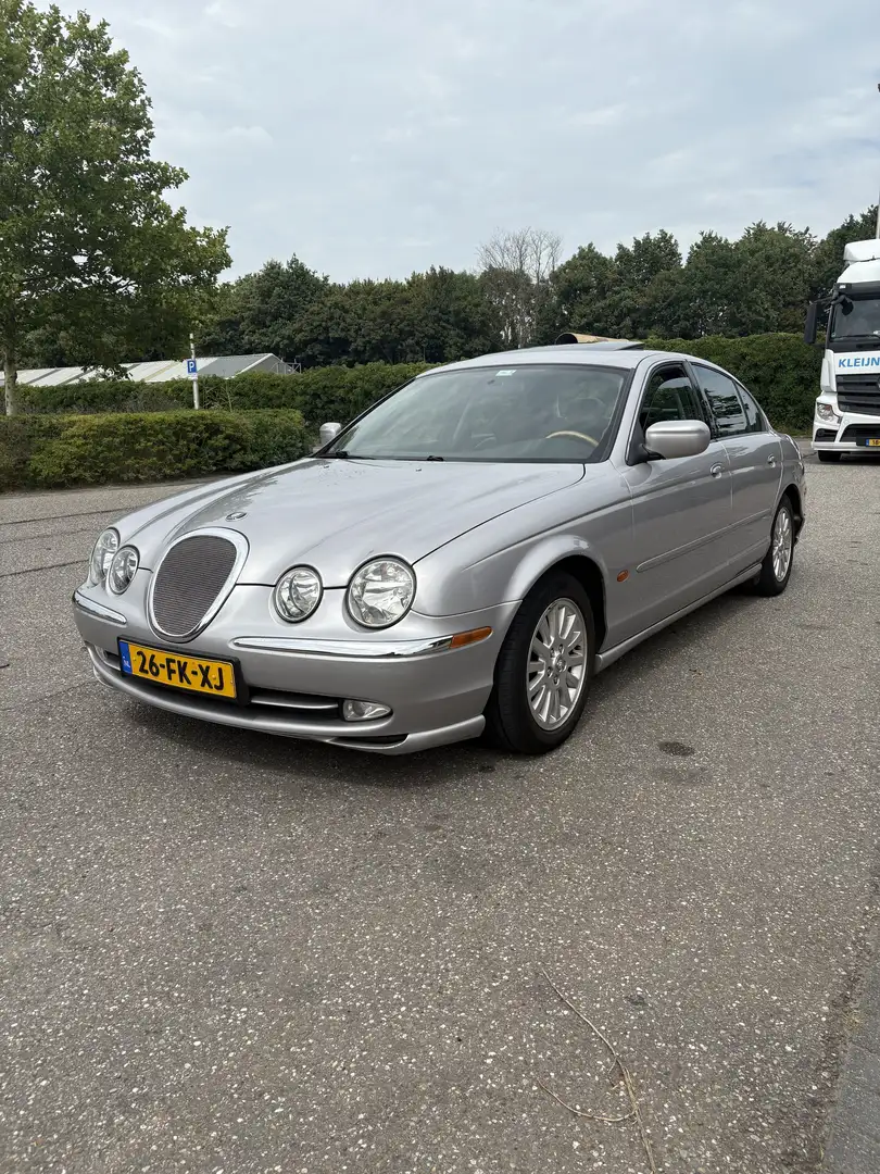 Jaguar S-Type 3.0 Grijs - 1