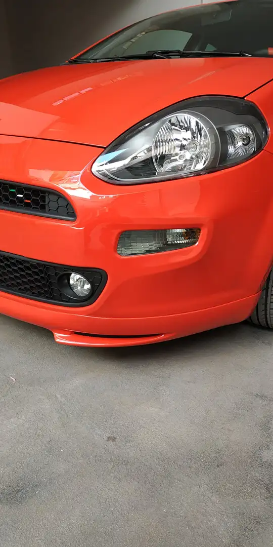 Fiat Punto Punto III 2012 3p 1.2 Lounge E6 Rosso - 2