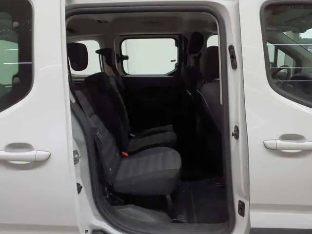 Opel Combo view 13