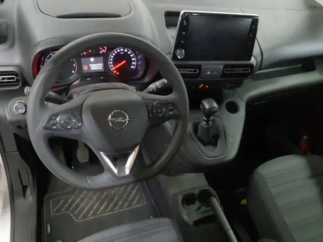 Opel Combo view 9