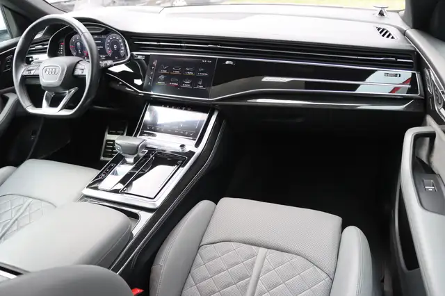 Audi Q8 50TDI | S-LINE | PANO | Nachtsicht | MEGA VOLL | Ansicht 10