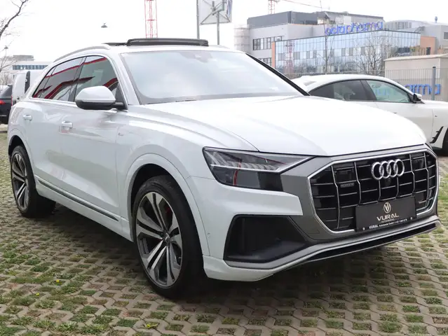 Audi Q8 50TDI | S-LINE | PANO | Nachtsicht | MEGA VOLL | Ansicht 4