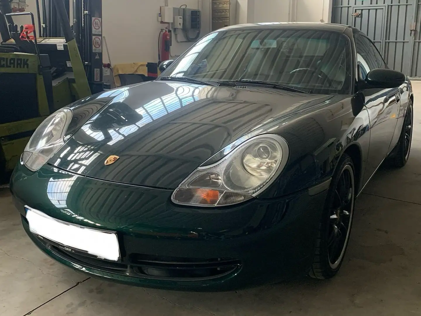 Porsche 996 Carrera 4 Zelená - 2