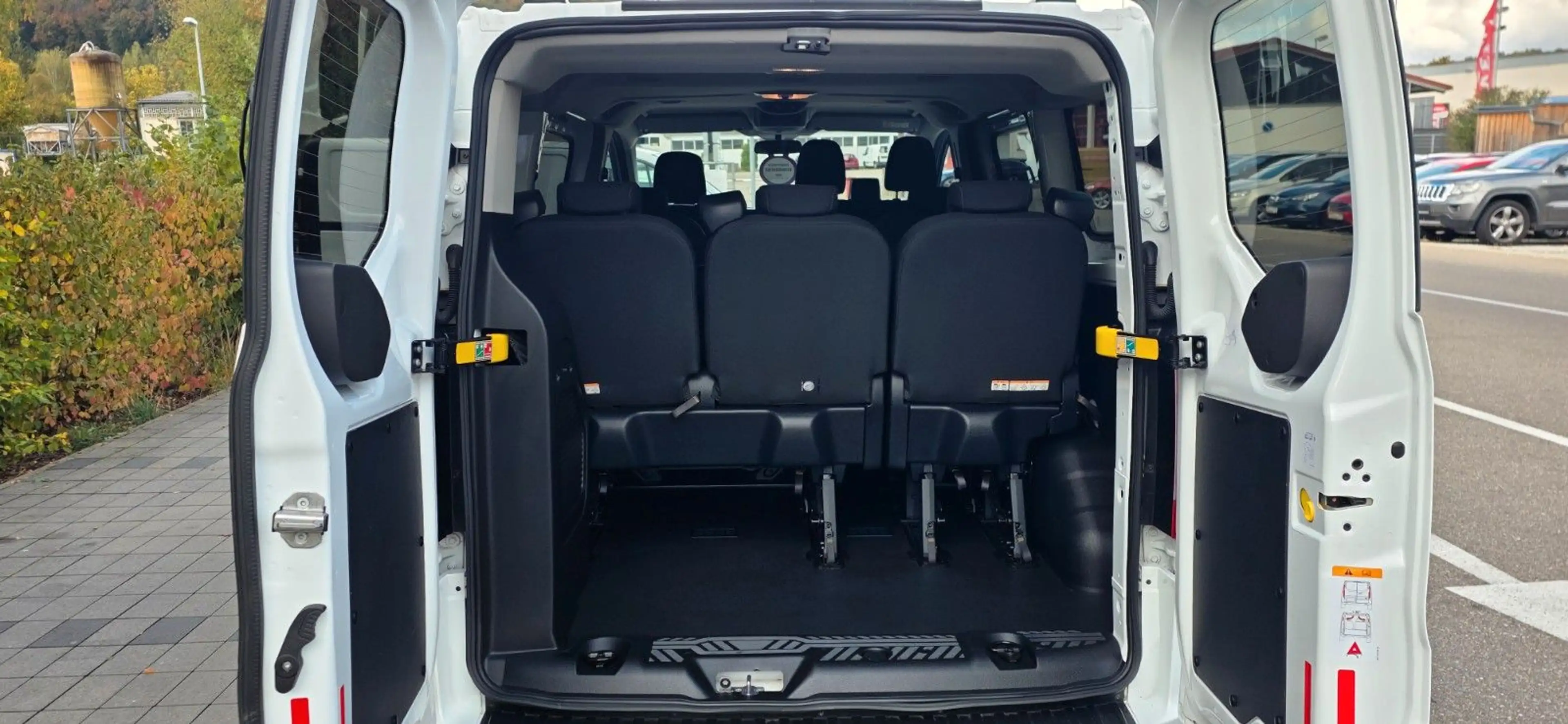 Ford Transit /Tourneo Custom Kombi 320 L1 Trend — photo 10