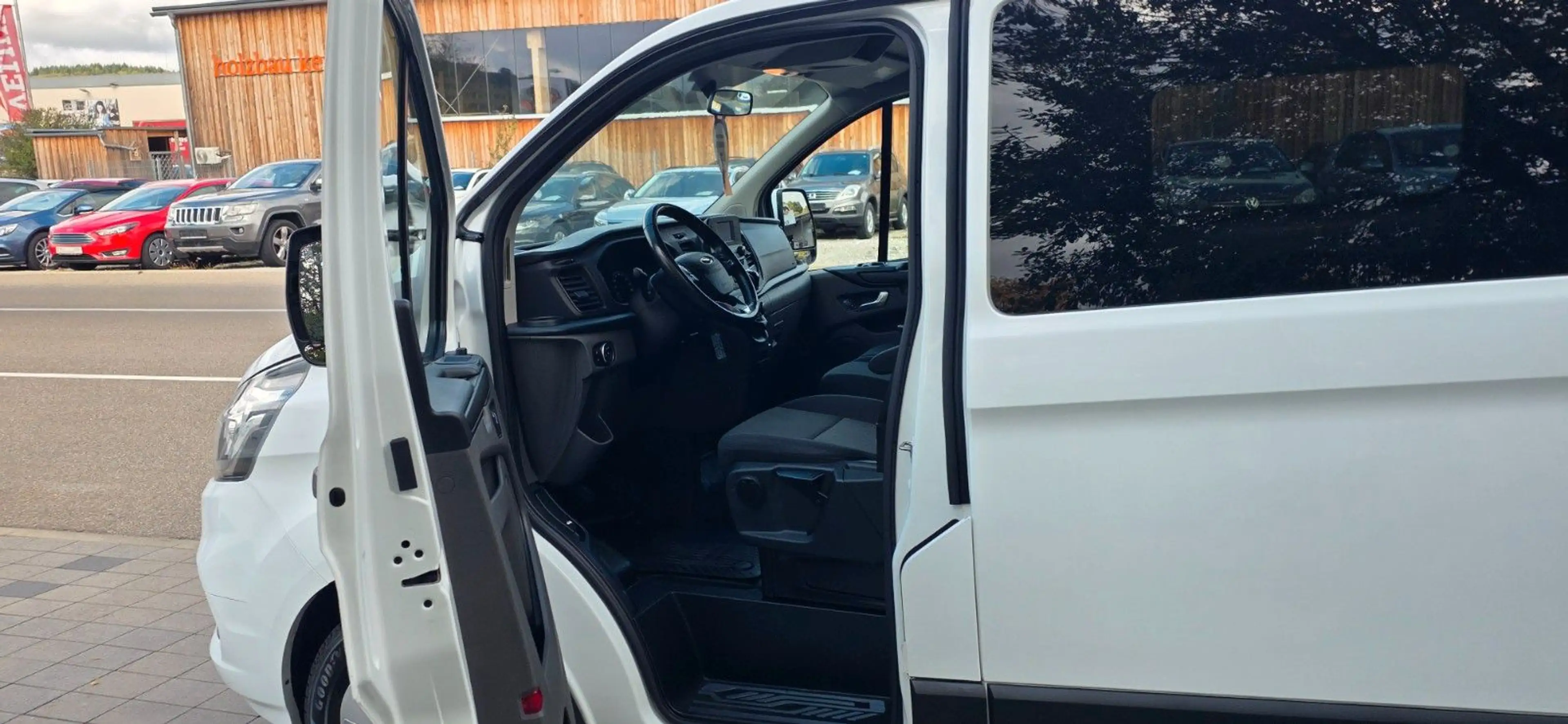 Ford Transit /Tourneo Custom Kombi 320 L1 Trend — photo 13