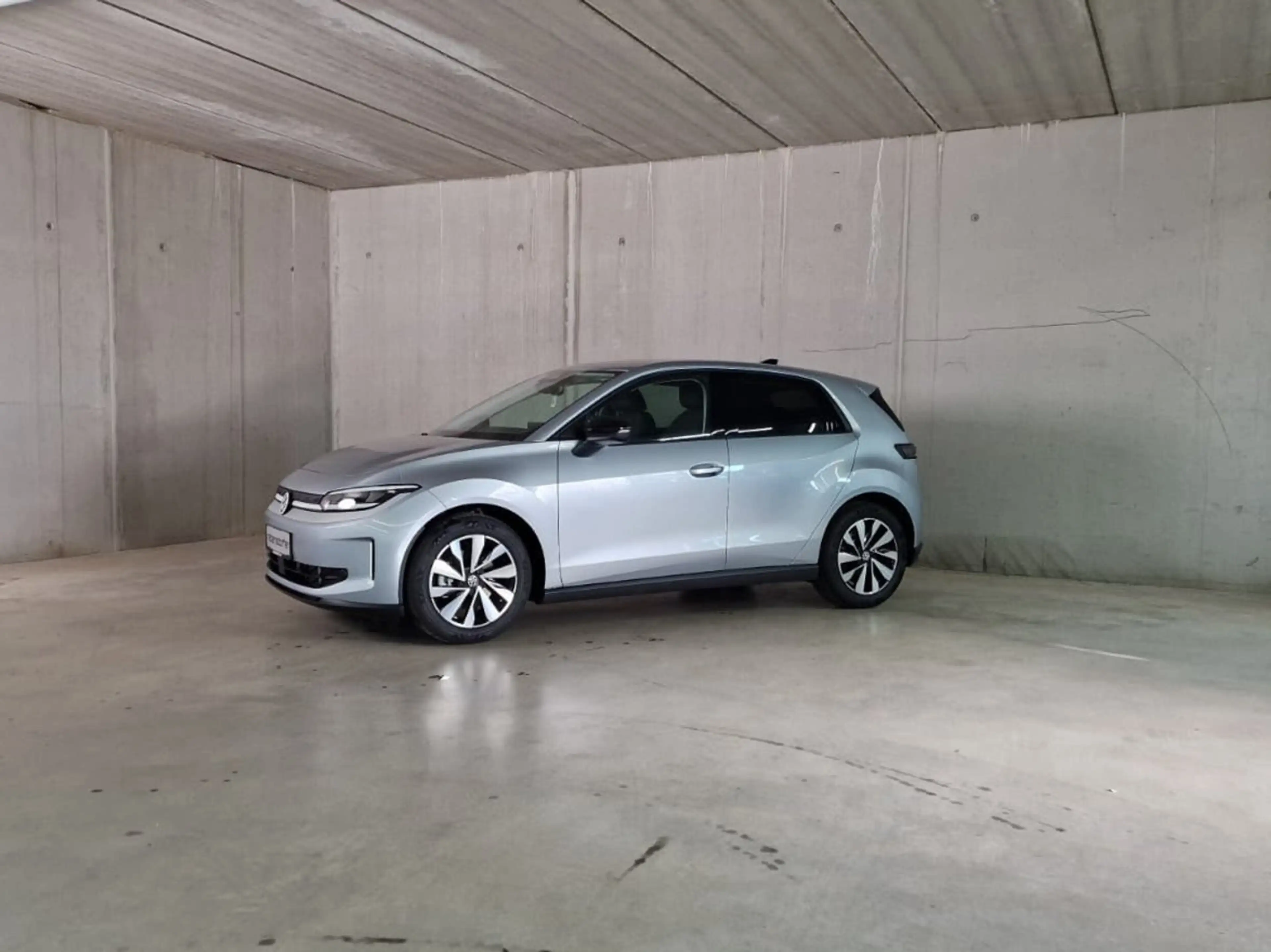 Volkswagen ID. Polo VW ID. Polo Life Edition 155 kW - 52 kWh — photo 2