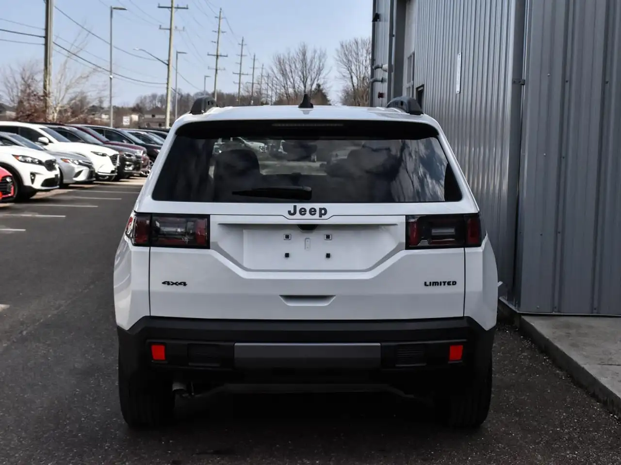 Jeep Cherokee снимка Jeep Cherokee