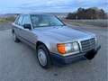 Mercedes-Benz 260 W124*Automatik*AHK*Schiebedach*H-Kennzeichen Silber - thumbnail 3