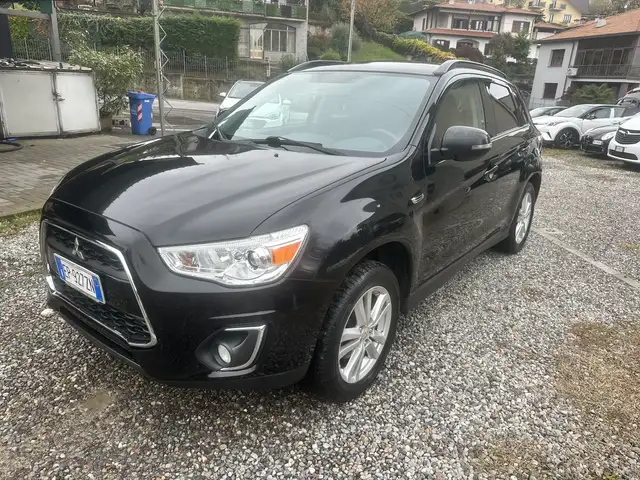 Mitsubishi ASX 1.8 Intense Panoramic 2wd / anno 2013