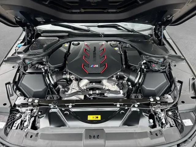 BMW M5 view 14