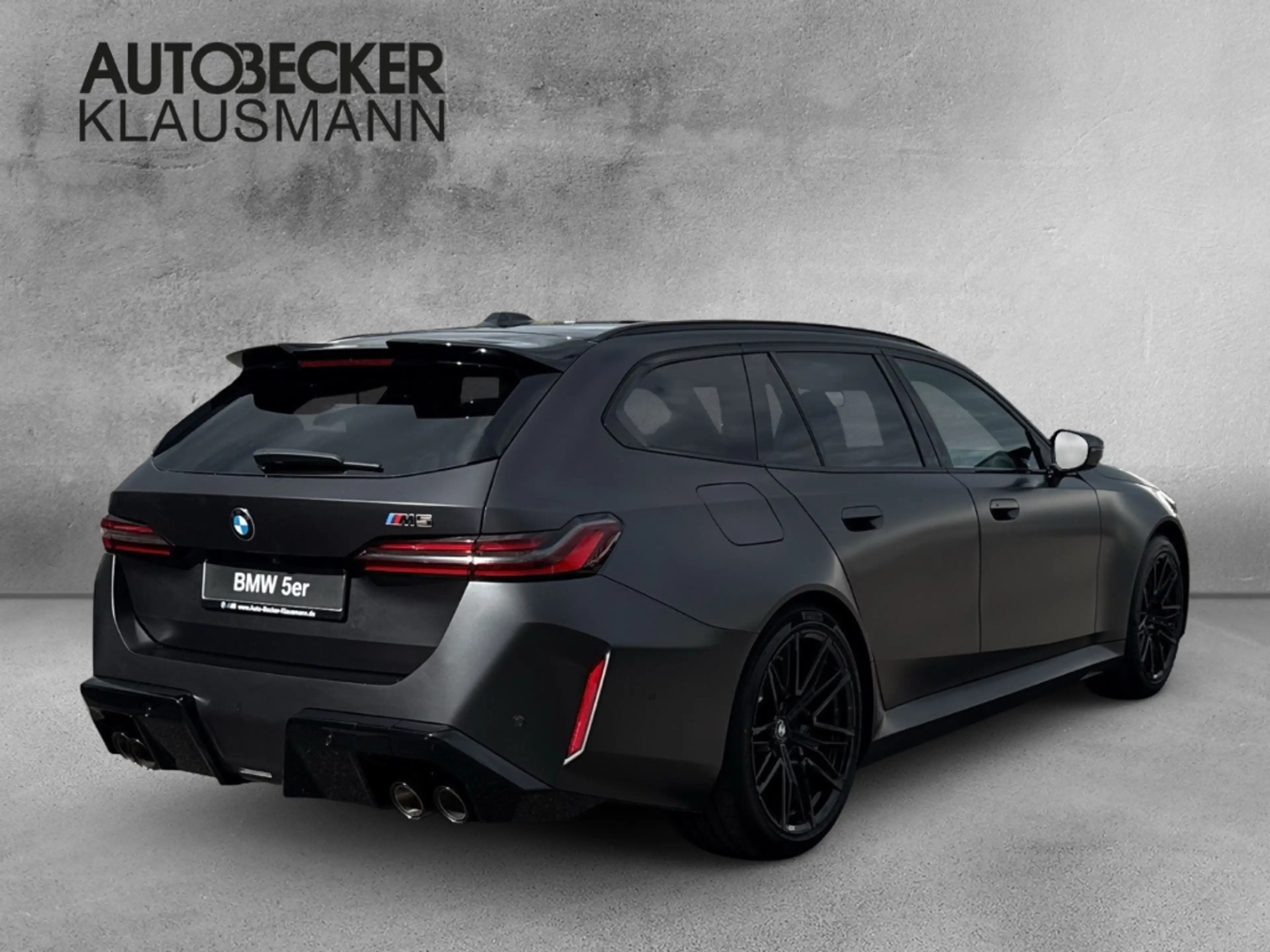 BMW M5 Touring LMR 20''/21'' Park-Assistent AHK-el. klapp — photo 2